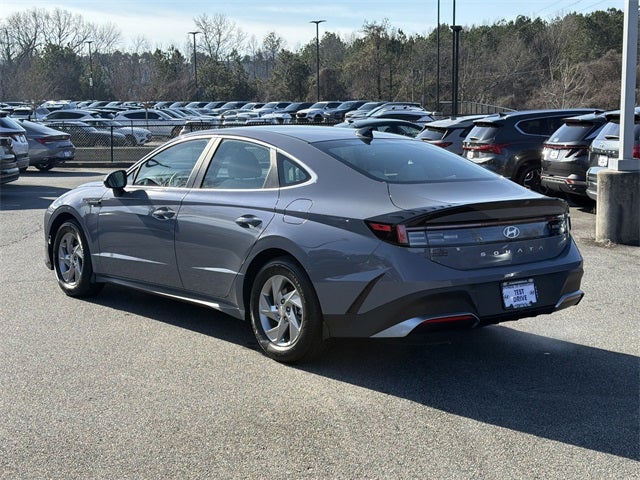 2025 Hyundai SONATA SE