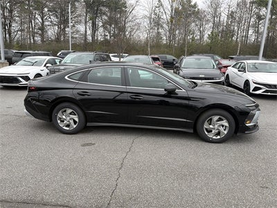 2026 Hyundai SONATA SE