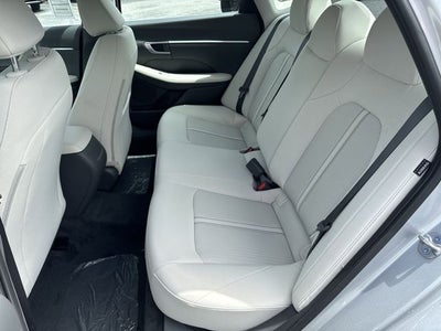 2025 Hyundai SONATA SE