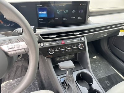 2025 Hyundai SONATA SE