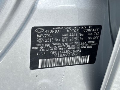 2025 Hyundai SONATA SE