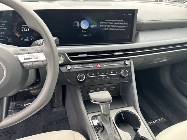 2025 Hyundai SONATA SE