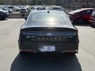 2026 Hyundai SONATA SE