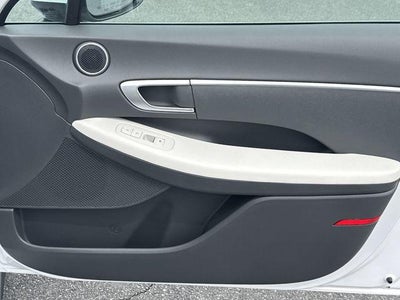 2026 Hyundai SONATA SE
