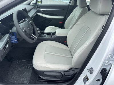 2026 Hyundai SONATA SE