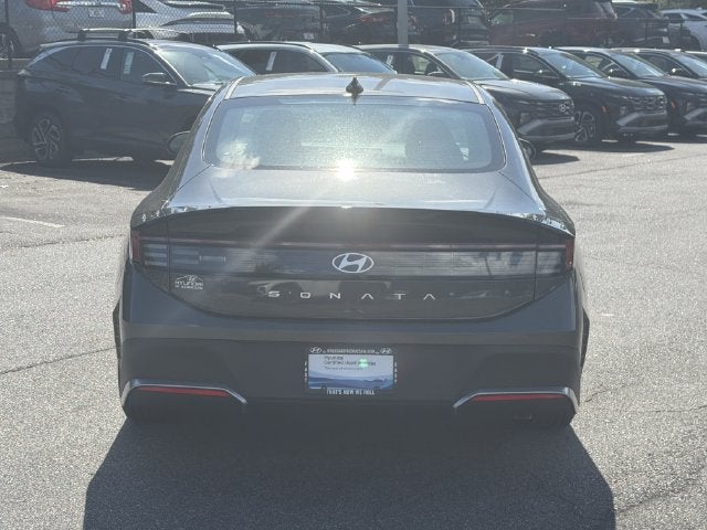 2026 Hyundai SONATA SE
