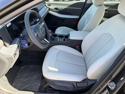 2026 Hyundai SONATA SE