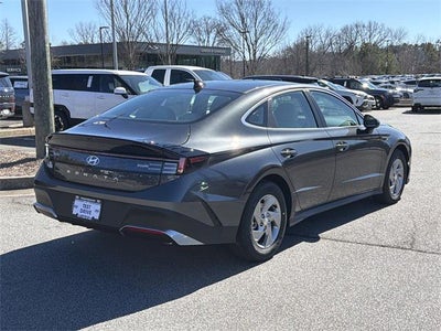 2026 Hyundai SONATA SE