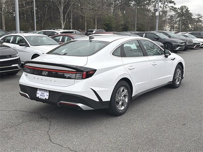 2026 Hyundai SONATA SE