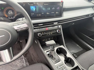 2026 Hyundai SONATA SE