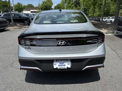 2026 Hyundai SONATA SE