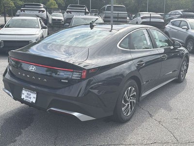 2026 Hyundai SONATA HYBRID Blue
