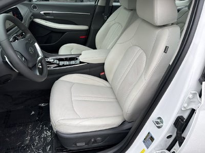 2022 Hyundai SONATA Limited