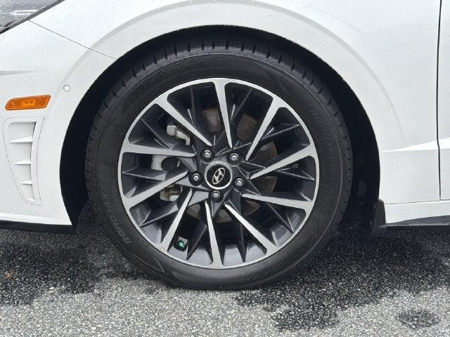 2022 Hyundai SONATA Limited