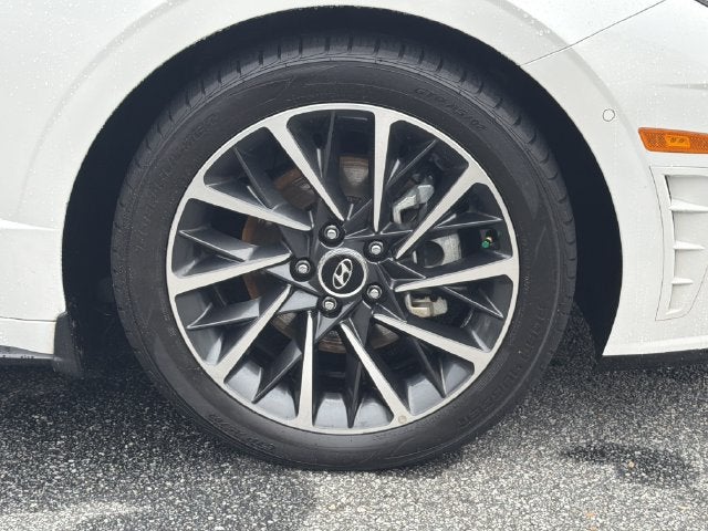 2022 Hyundai SONATA Limited