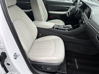 2022 Hyundai SONATA Limited