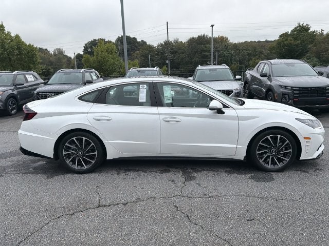 2022 Hyundai SONATA Limited