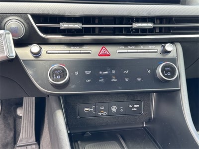 2025 Hyundai SONATA HYBRID SEL