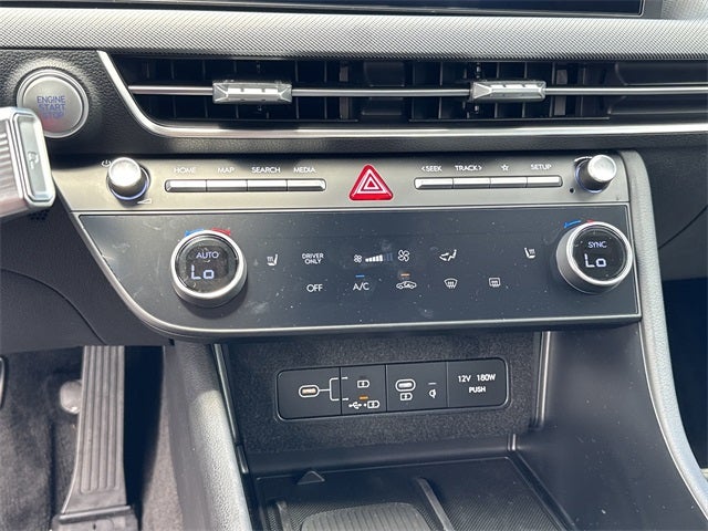 2025 Hyundai SONATA HYBRID SEL