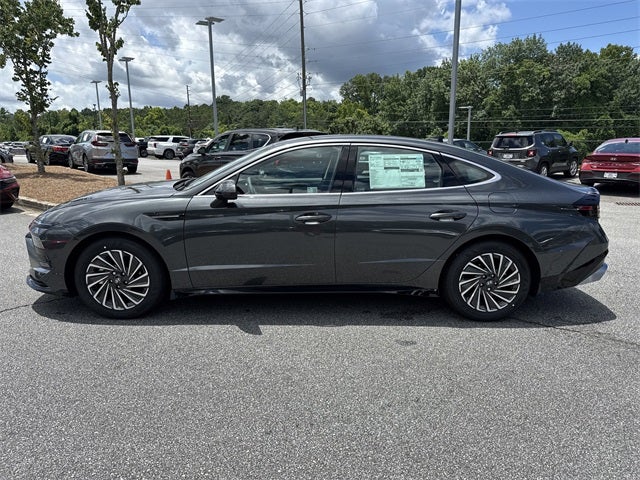 2025 Hyundai SONATA HYBRID SEL