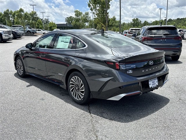 2025 Hyundai SONATA HYBRID SEL