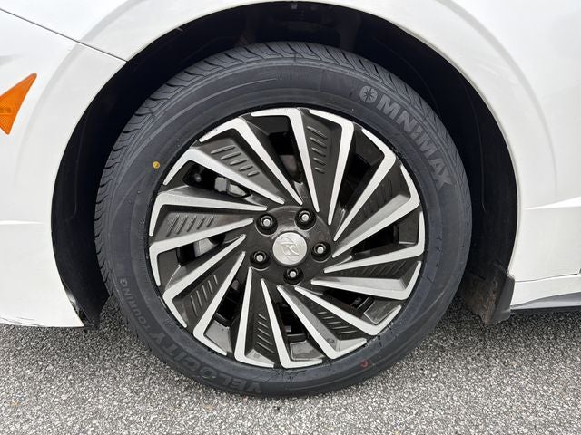 2021 Hyundai SONATA HYBRID SEL