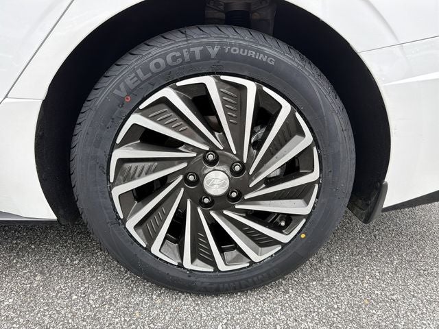 2021 Hyundai SONATA HYBRID SEL