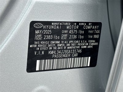 2025 Hyundai SONATA HYBRID SEL