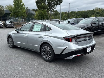 2025 Hyundai SONATA HYBRID SEL