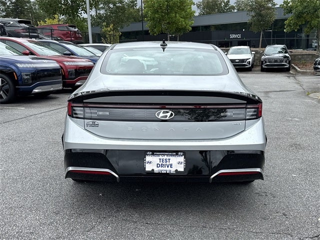 2025 Hyundai SONATA HYBRID SEL
