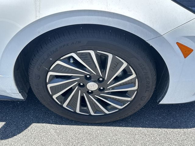 2021 Hyundai SONATA HYBRID Limited
