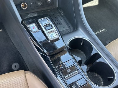 2021 Hyundai SONATA HYBRID Limited