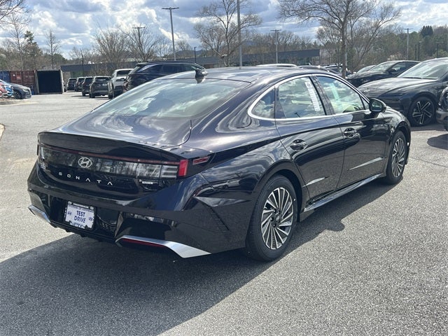 2026 Hyundai SONATA HYBRID Limited