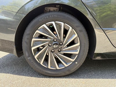 2026 Hyundai SONATA HYBRID Limited