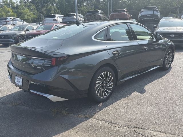 2026 Hyundai SONATA HYBRID Limited