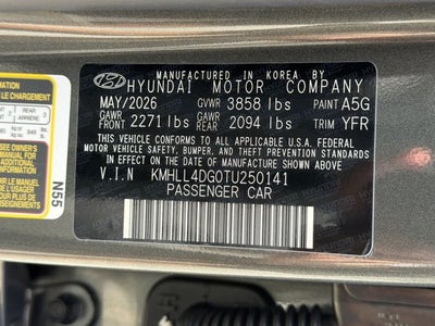 2026 Hyundai ELANTRA SE