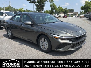 2026 Hyundai ELANTRA SE