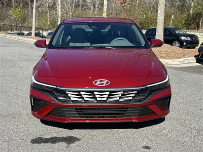 2026 Hyundai ELANTRA SE