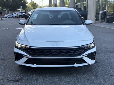 2026 Hyundai ELANTRA SE