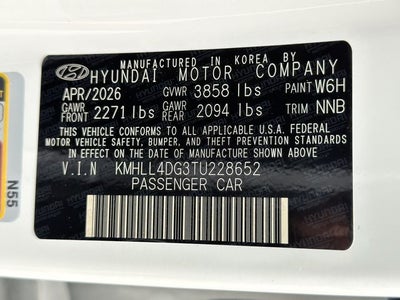 2026 Hyundai ELANTRA SE