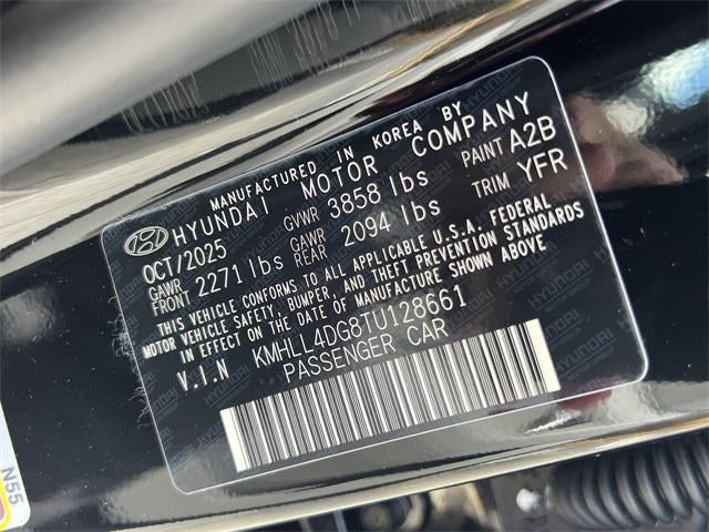 2026 Hyundai ELANTRA SE