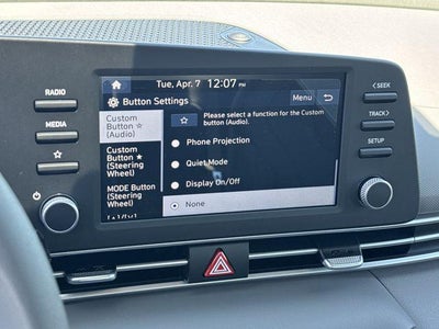 2026 Hyundai ELANTRA SE