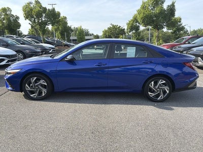 2025 Hyundai ELANTRA SEL Sport