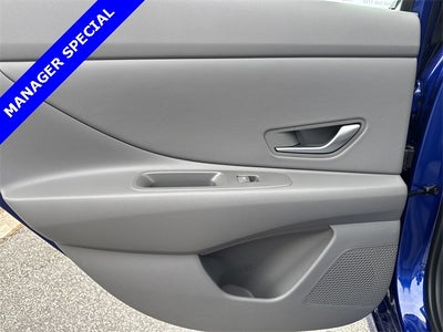 2025 Hyundai ELANTRA HYBRID SEL Sport