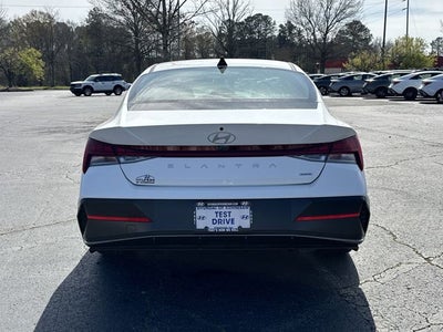 2026 Hyundai ELANTRA HYBRID Limited