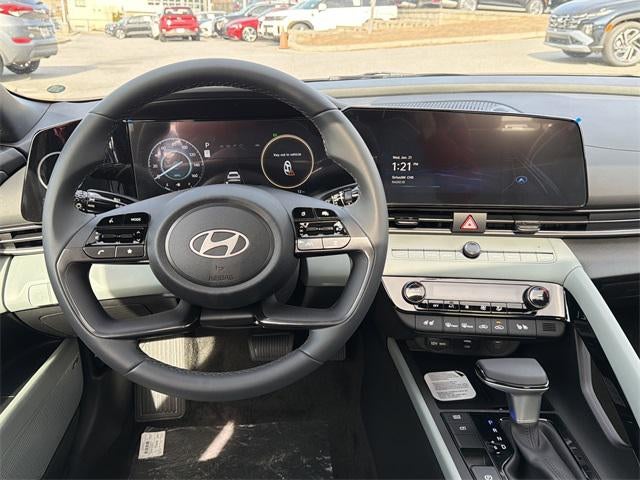 2026 Hyundai ELANTRA HYBRID Limited