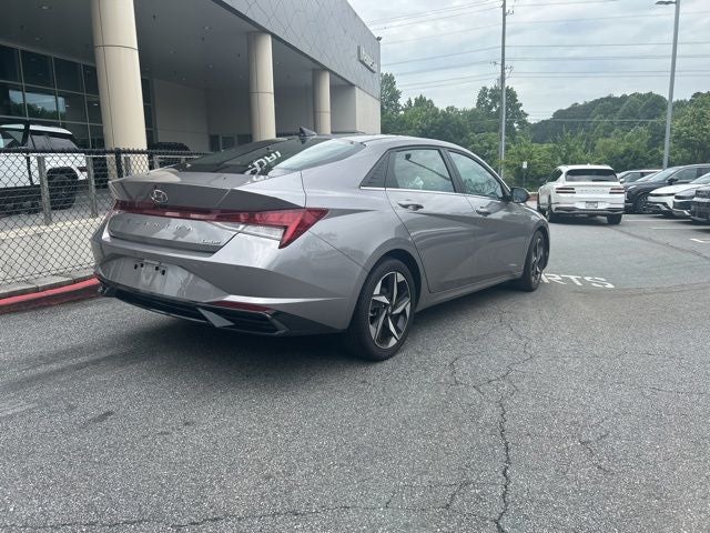 2023 Hyundai ELANTRA Limited