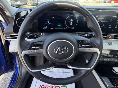 2023 Hyundai ELANTRA Limited
