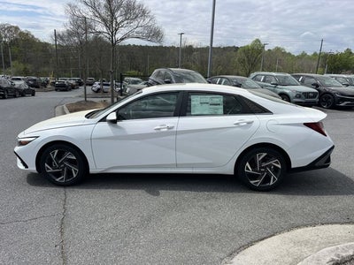 2026 Hyundai ELANTRA Limited