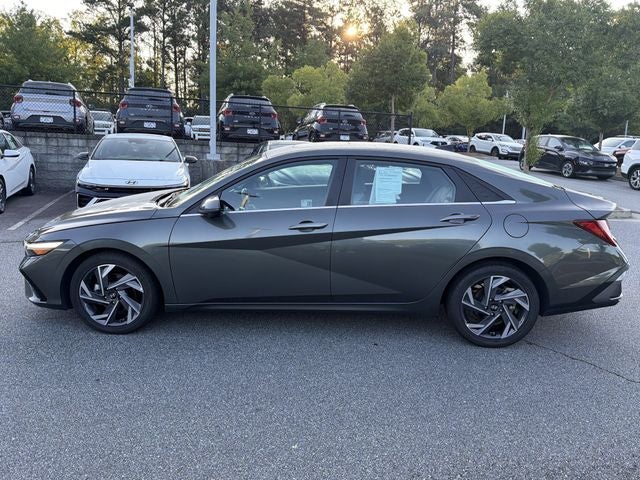 2024 Hyundai ELANTRA Limited